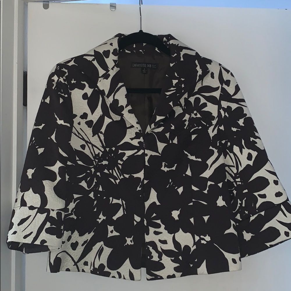 Floral crop blazer